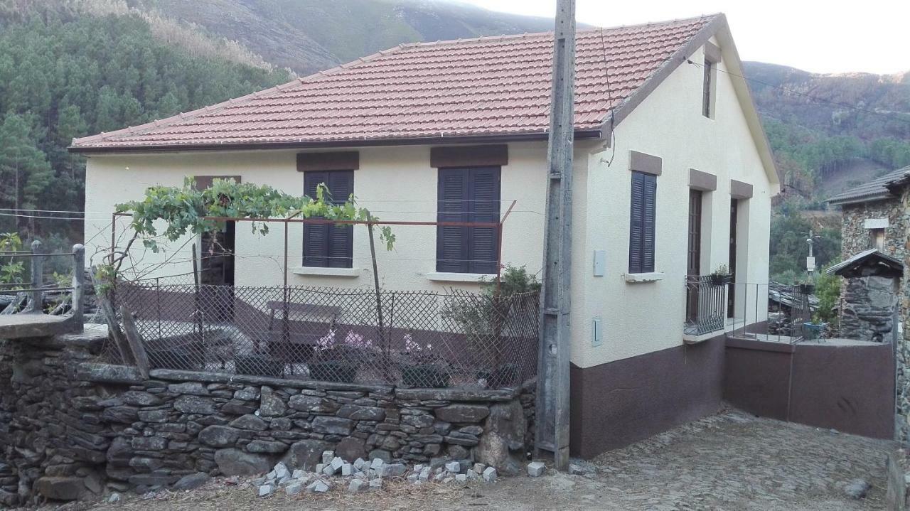 Covas do MonteCasa Bernaldoアパートメント エクステリア 写真
